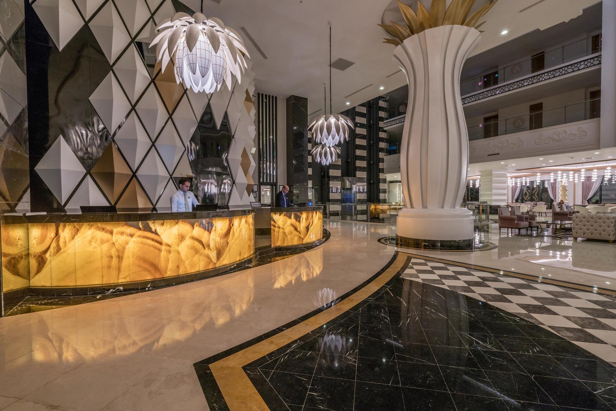 Otel Adalya Elite Lara 5*